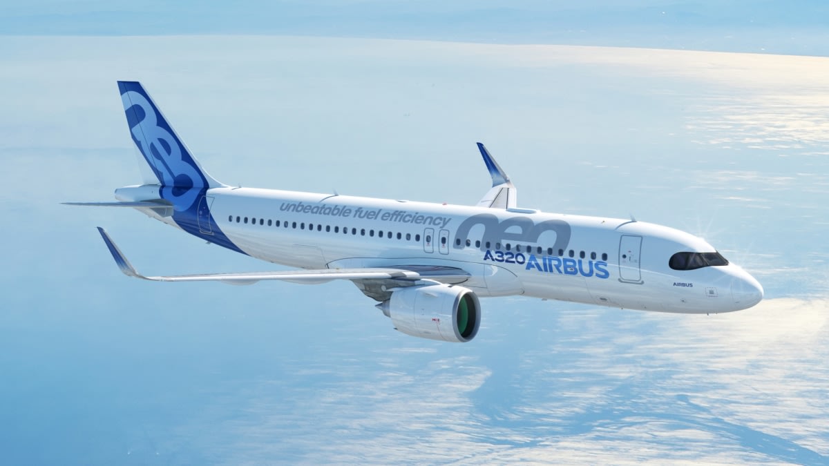 ジェットスター航空 A320neo VH-A5A 1/400 お取り寄せ商品】 1/400 A320neo ジェットスター「First A320n